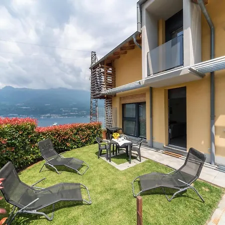 Apartment Villa Mary - Red Apartment Bellano